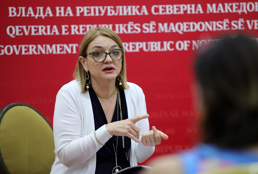 Павловска-Данева ја повлече кандидатурата за претседател на Уставен, Васиќ Бозаџиева не го доби потребното мнозинство