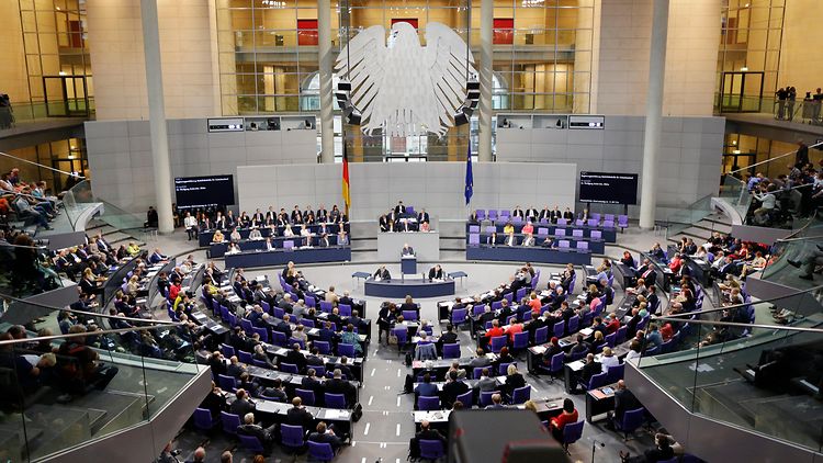 И сестринската партија на ВМРО-ДПМНЕ, германската ЦДУ, ја осуди постапката на Сиљановска