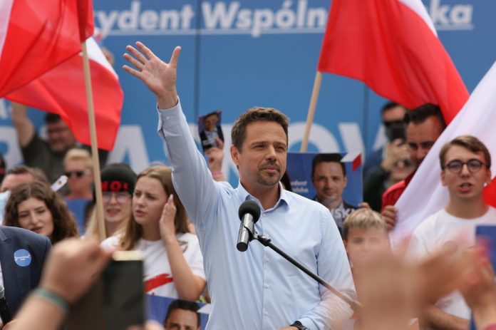 rafal trzaskovski1