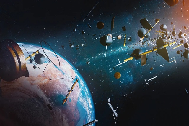 Руски нефункционален сателит за малку ќе се судрел со сателит на НАСА