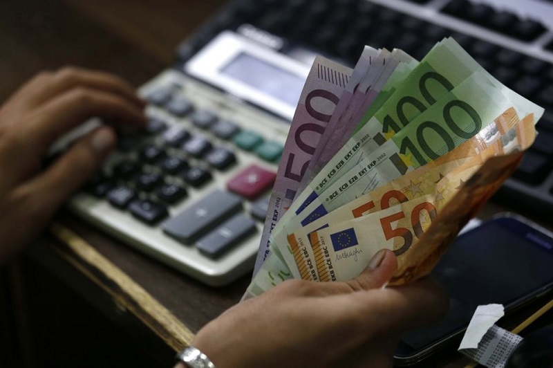 Минималните плати во ЕУ – највисоки во Луксембург, најниски во Бугарија