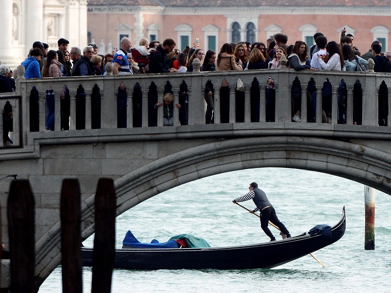 Граѓаните на Венеција протестираат против таксите за влез во градот