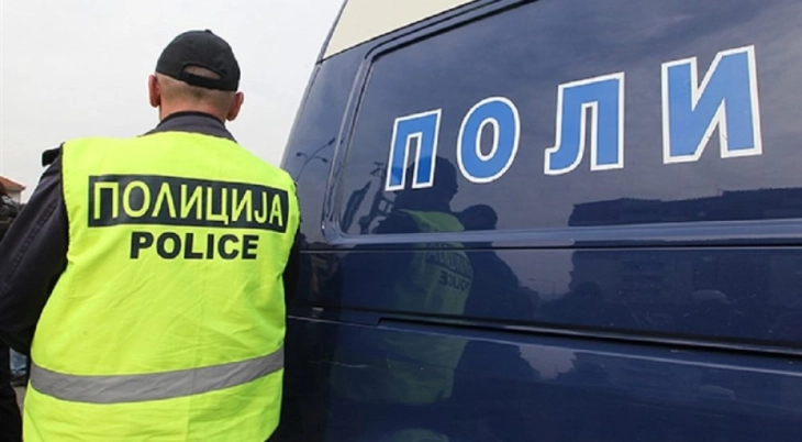 Разрешената директорка на демирхисарската гимназија на информативен разговор во полиција