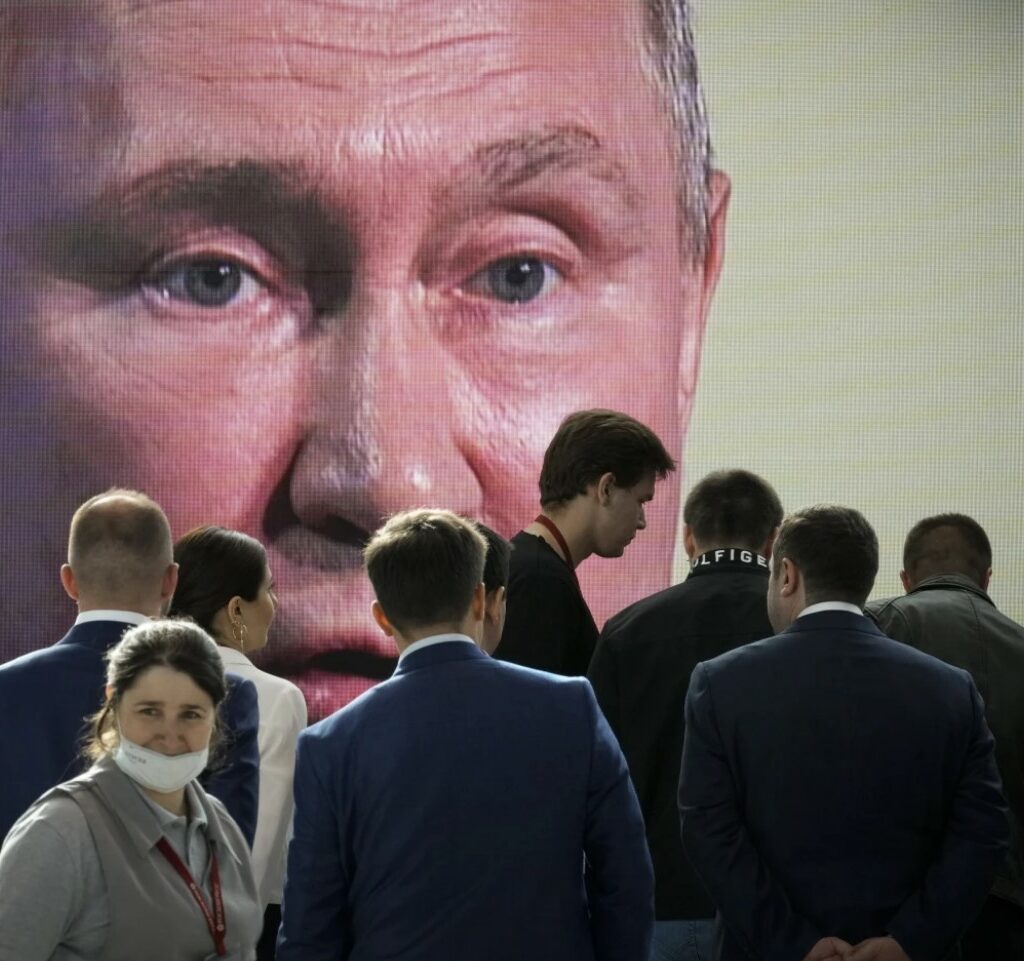 Економијата на Путин работи на „шкрги“по украинските напади