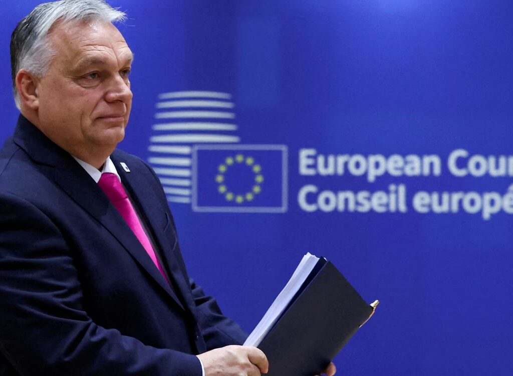 Ако Орбан победи на изборите ЕУ „ќе ги симне ракавиците“