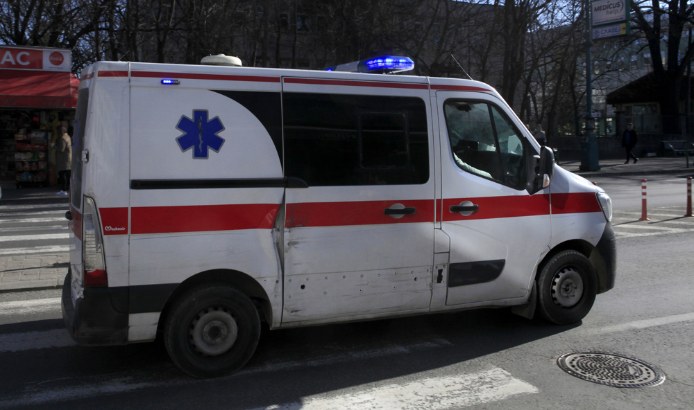 Teшко повреден малолетник во сообраќајка во Прилепско