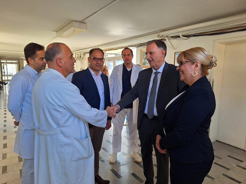 Болницата „Св.Еразмо3 во Охрид пример за установа која вложува во нова опрема и зајакнување на кадарот