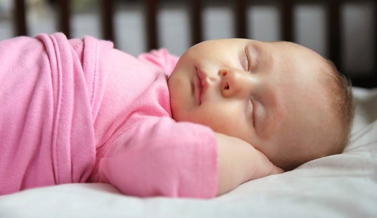 Женските бебиња имаат покомплексна мозочна активност. Не е познато што точно значи ова