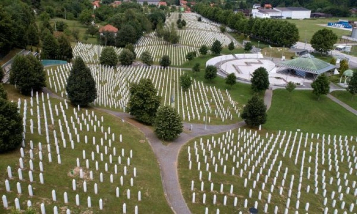 Финалниот предлог на Резолуцијата за геноцидот во Сребреница пратен во ОН