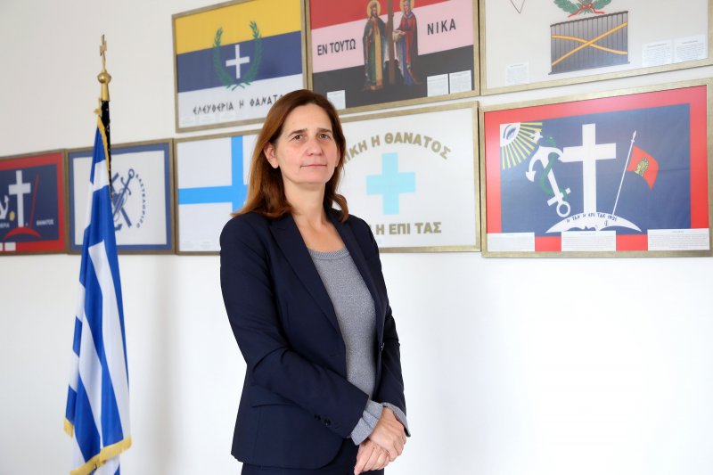 Грчката амбасадорка протестираше, ја напушти инаугурацијата на Силјановска