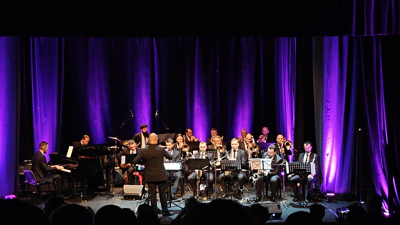 Светски, а наши:  ,,Национален џез оркестар“ со блескав настап во Тирана