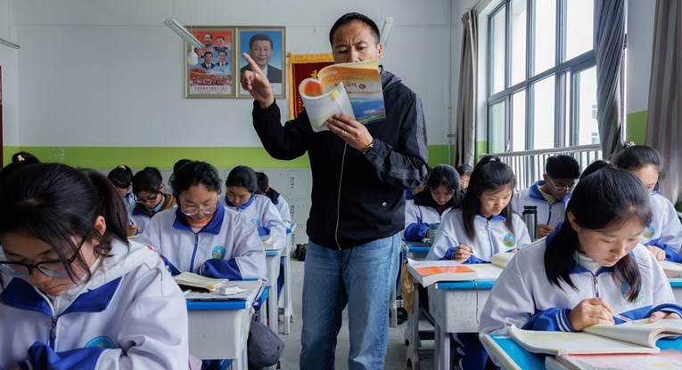 Кина започна кампања против насилничкото однесување во училиштата