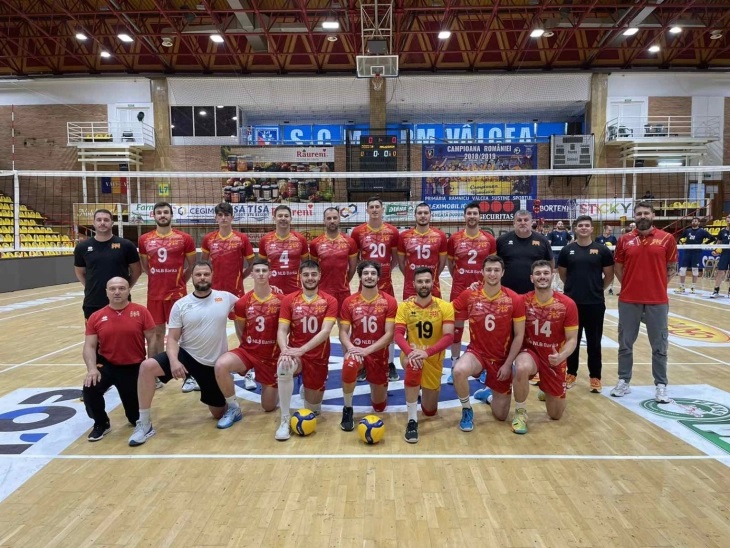 Македонските одбојкари со пораз ги почнаа настапите во Европската златна