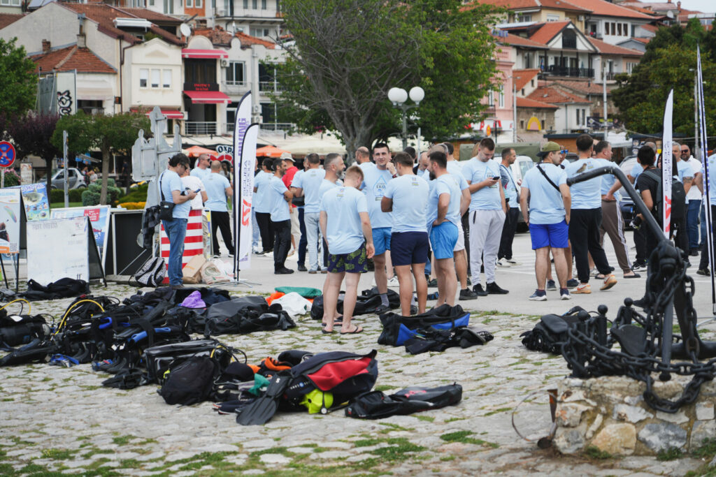 Започна голема еко-акција за чистење на Охридското Езеро