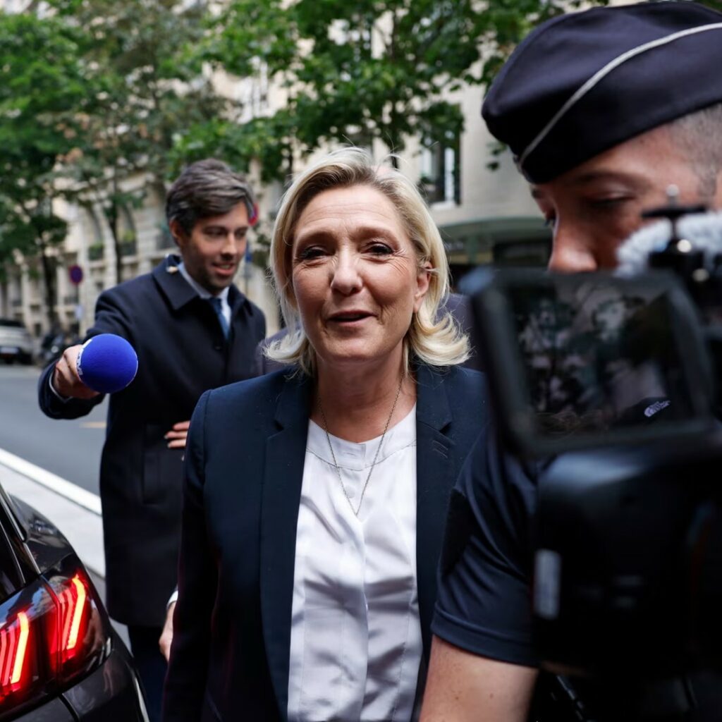 Марин Ле Пен сака да се кандидира за претседател на Франција, премиерската функција не ја интересира