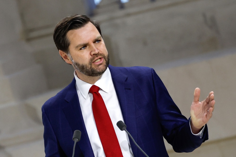 И Џ. Д. Венс ќе се сретне со Орбан пред изборите во Унгарија