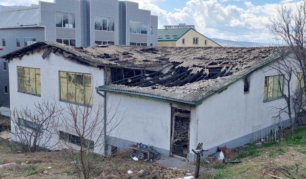 ПР на ДНК сведочеше дека прскалките биле од бендот, купувани легално од продавница во Кисела Вода