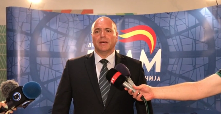 ЗНАМ ја нарече Левица „алчна за пари“ откако остана единствена и без пари и без право да се рекламира