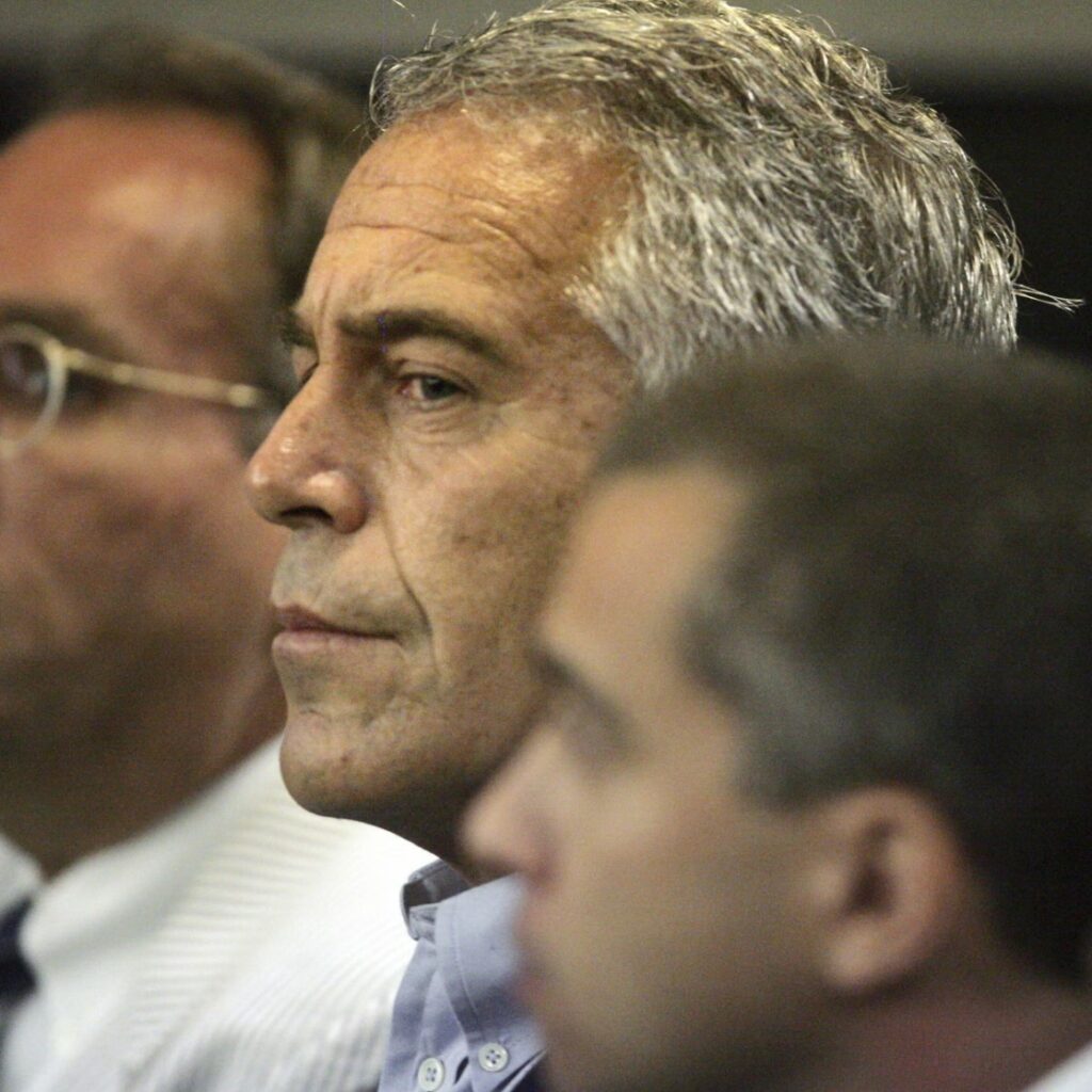 Втората најголема банка во САД се согласи да им исплати 72,5 милиони долари на жртвите на Епштајн