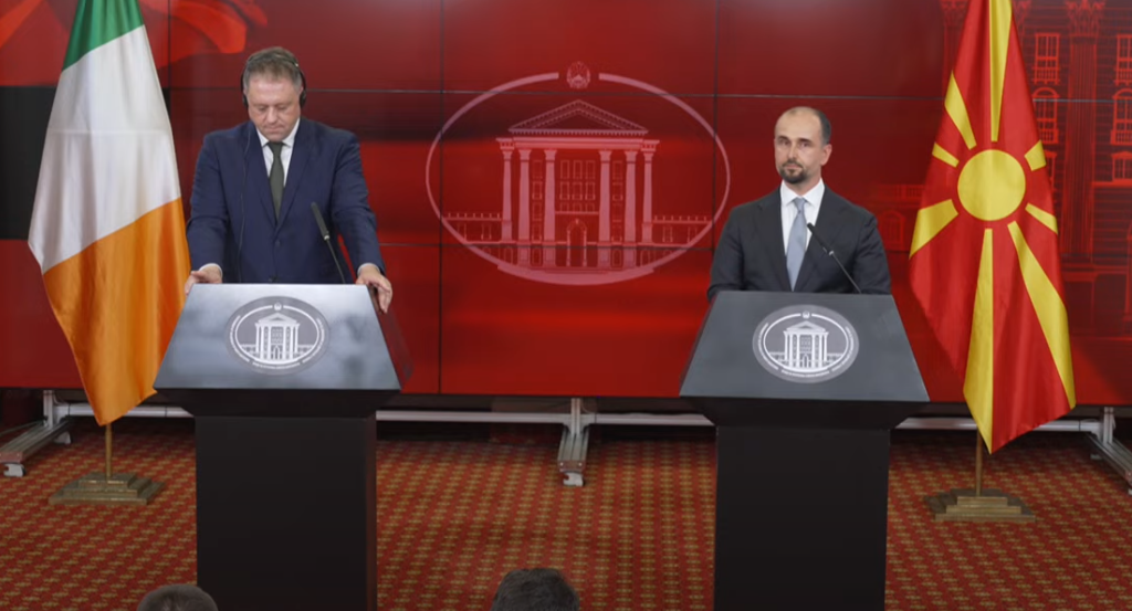Муртезани контра политиката на Собранието за Палестина