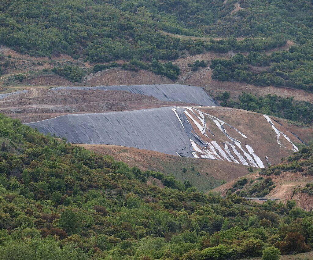 ДОМ: Природните ресурси на Македонија се јавно добро, а не приватен интерес
