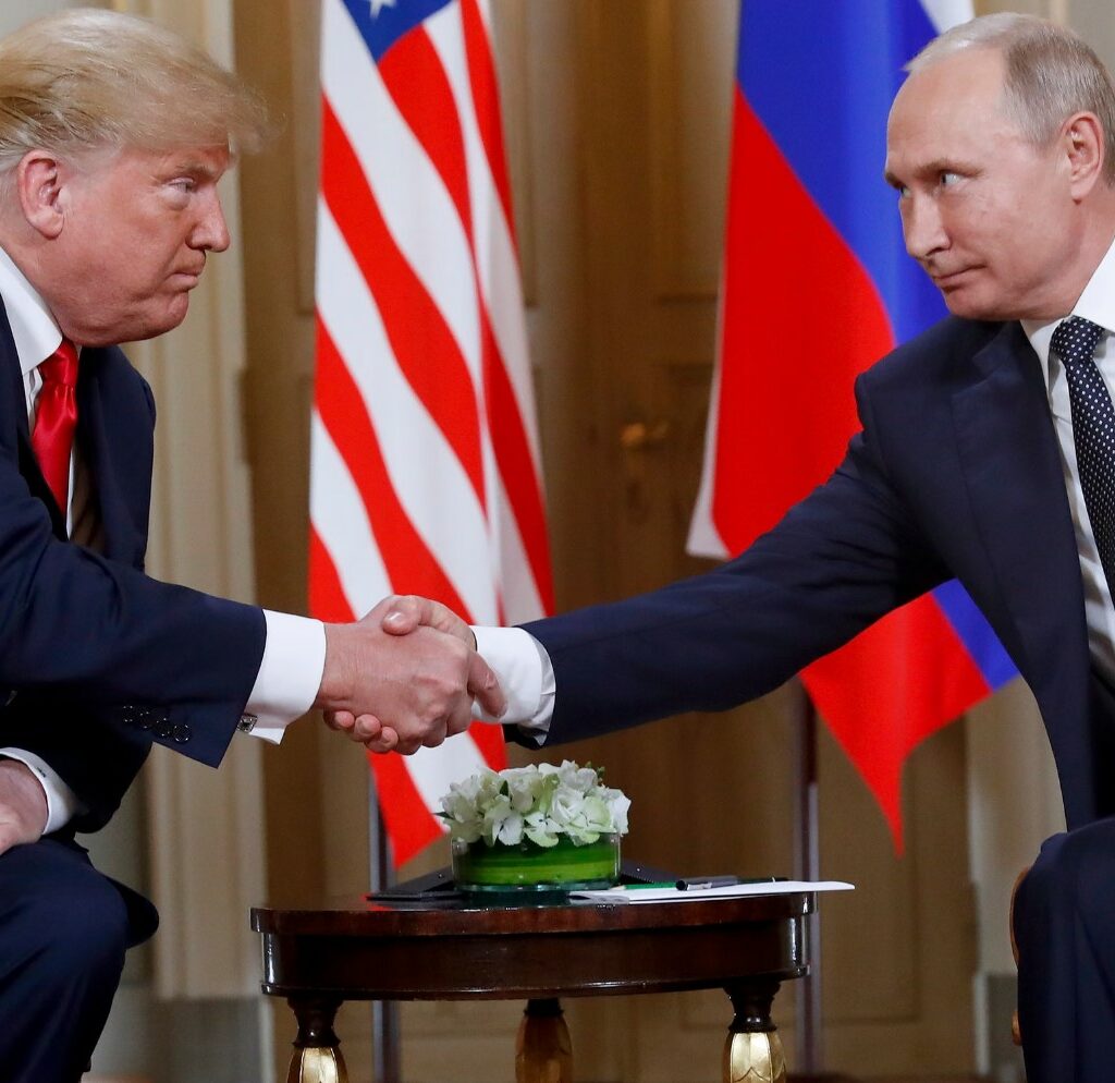 Трамп сам во соба со Путин е рецепт за пропаст – погледнете го случајот од Хелсинки