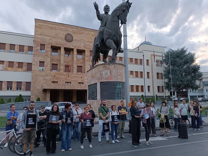 Наместо да се плашиме која ќе биде следна, тука сме да кажеме – ниту една повеќe!