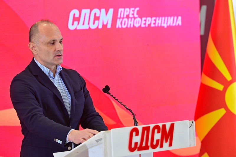 СДСМ: Нема пари за референдум, а има за криминални тендери и авион