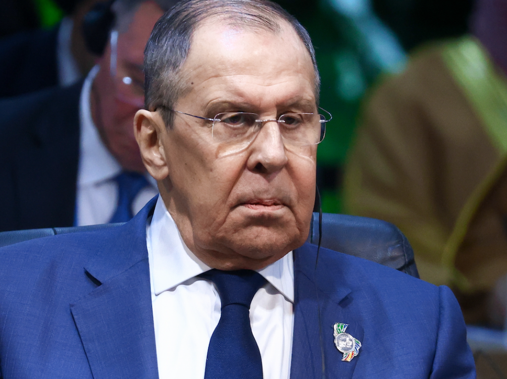 Лавров: Русија ќе ја продолжи војната до капитулација на Украина