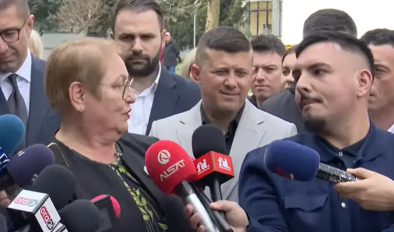 Мицкоски за навредите кон Јаневска: Ако некој сака да биде циркузант, не заслужува коментар