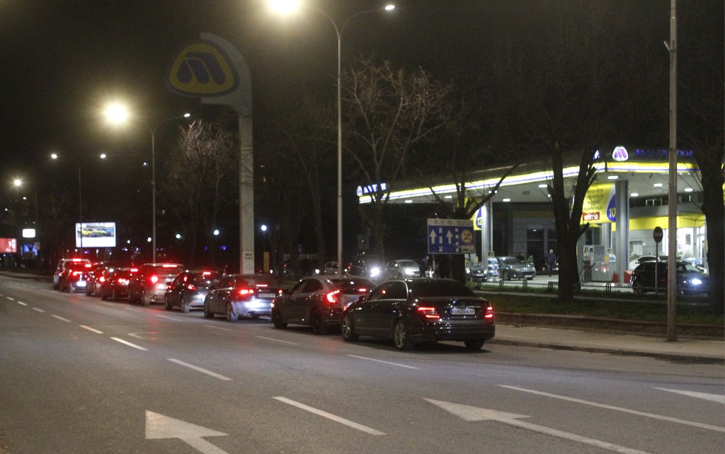 Владата ја продолжи мерката за ДДВ од 10 отсто за горивата до 12 октомври