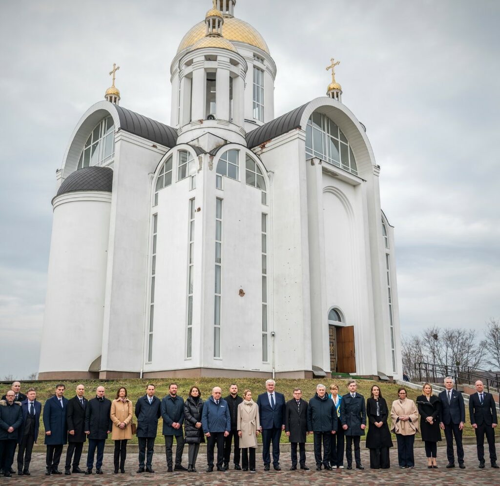 Цела ЕУ беше во Буча на годишнината од масакрот, само Унгарија не дојде