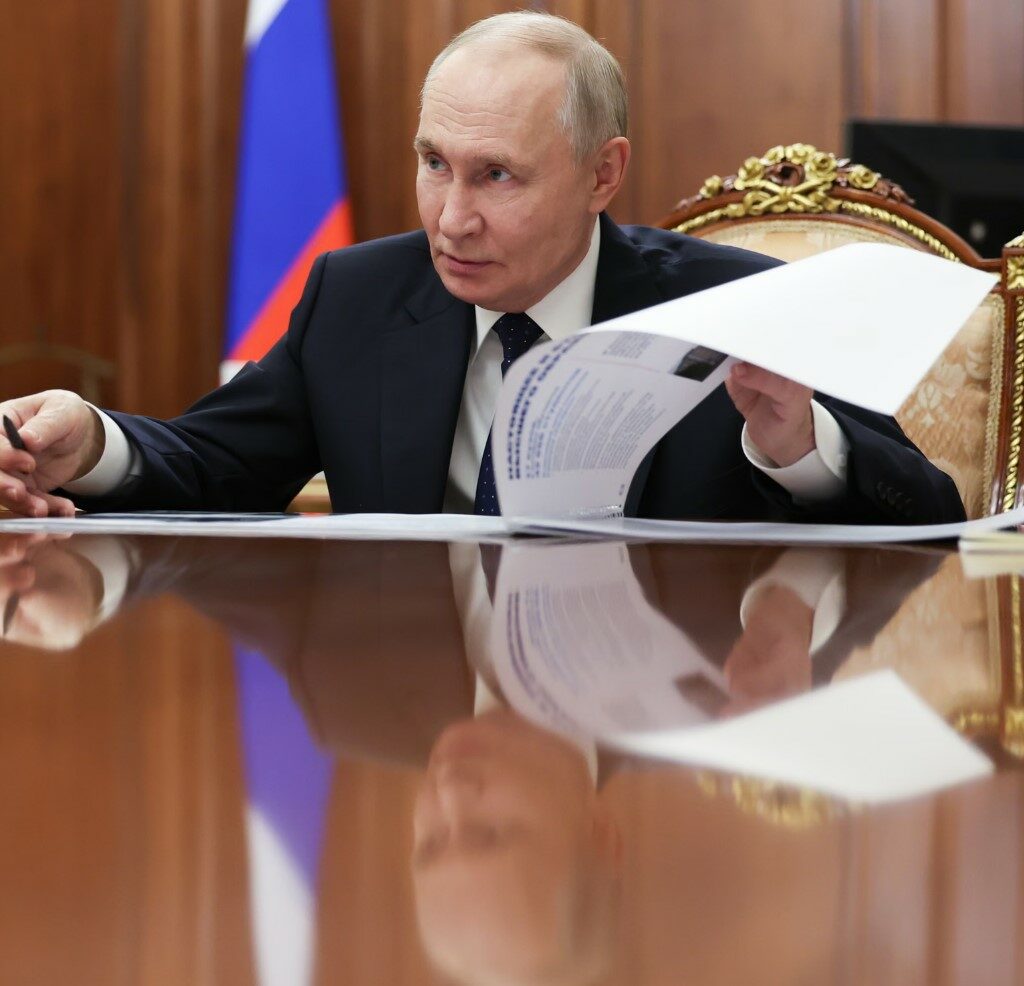 „Изведете го на суд“: Вaжен провладин Z-блогер неочекувано го нарече Путин нелегитимен