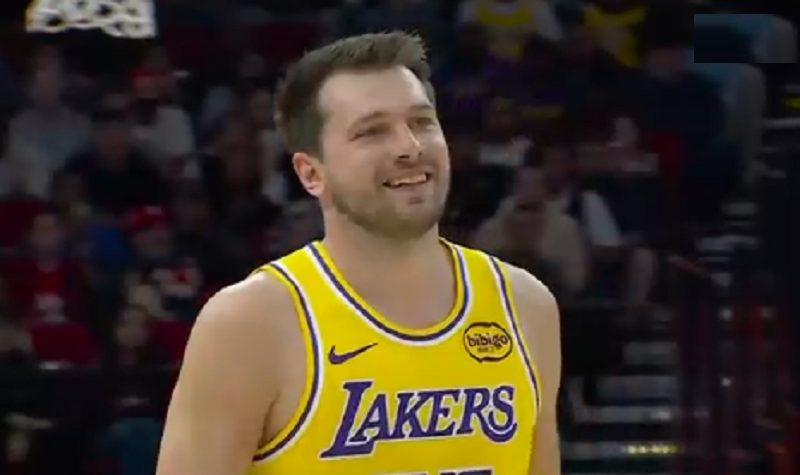 Дончиќ е во животна форма. Го наполни кошот и на Хјустон