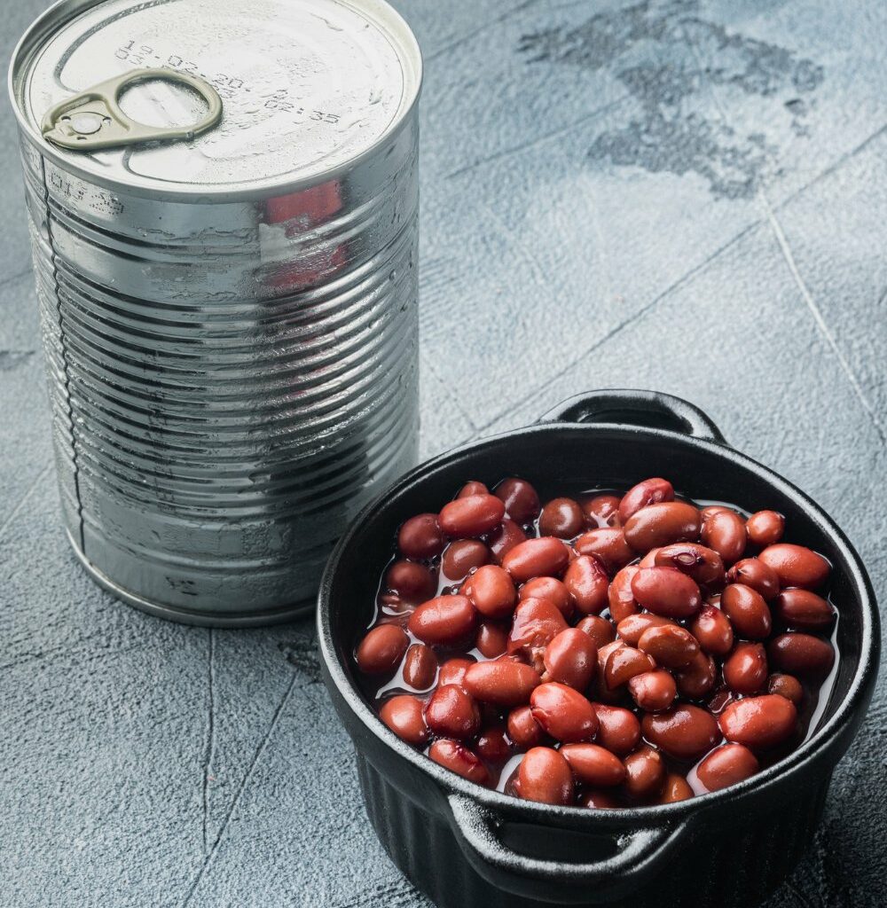 Дали треба да го плакнете конзервираниот грав: Овој одговор ќе го промени вашиот стил на готвење засекогаш