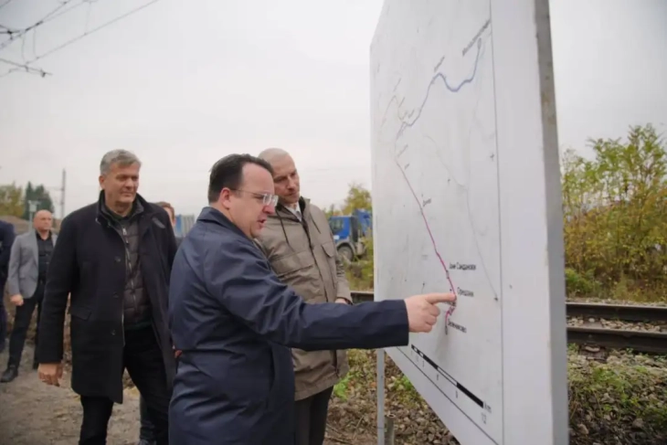Николоски, Ѓорѓиевски и Ивановски на увид во реализацијата на проектот „Градски воз“
