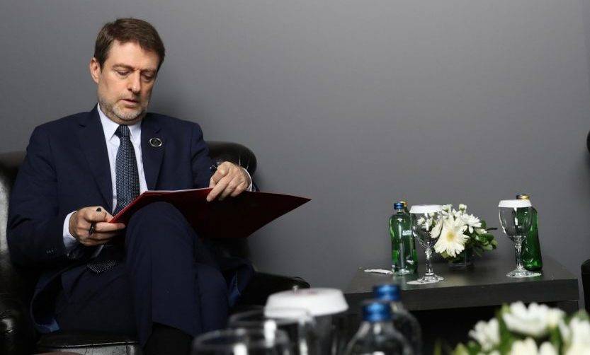 „Идиоти“: Што кажал шефот на дипломатијата на Албанија за Албанците во Македонија?