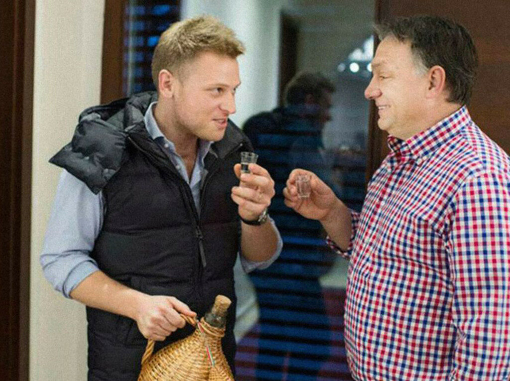 Зетот на Виктор Орбан заработил пари обложувајќи се на негов пораз на изборите