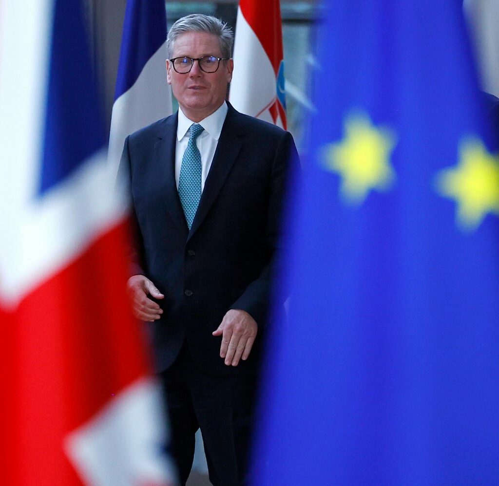 Британија ќе бара поблиски односи со ЕУ место со Америка на Трамп