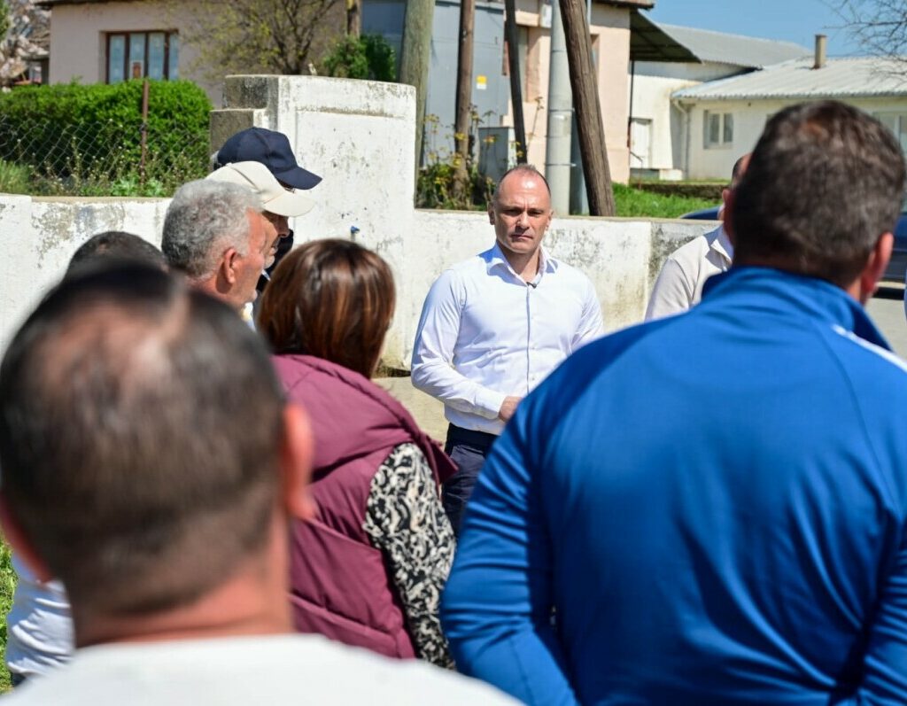 Филипче најави можен недостиг од житарици, порача дека земјоделците се загрозени