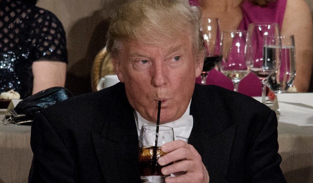 Во последните три месеци, Трамп најмалку 37 пати тврдеше дека договорот со Иран е блиску – од него ни трага
