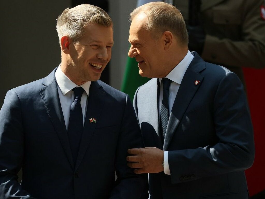 Полските министри бегалци избегаа и од Унгарија. Таму остана само Никола Груевски