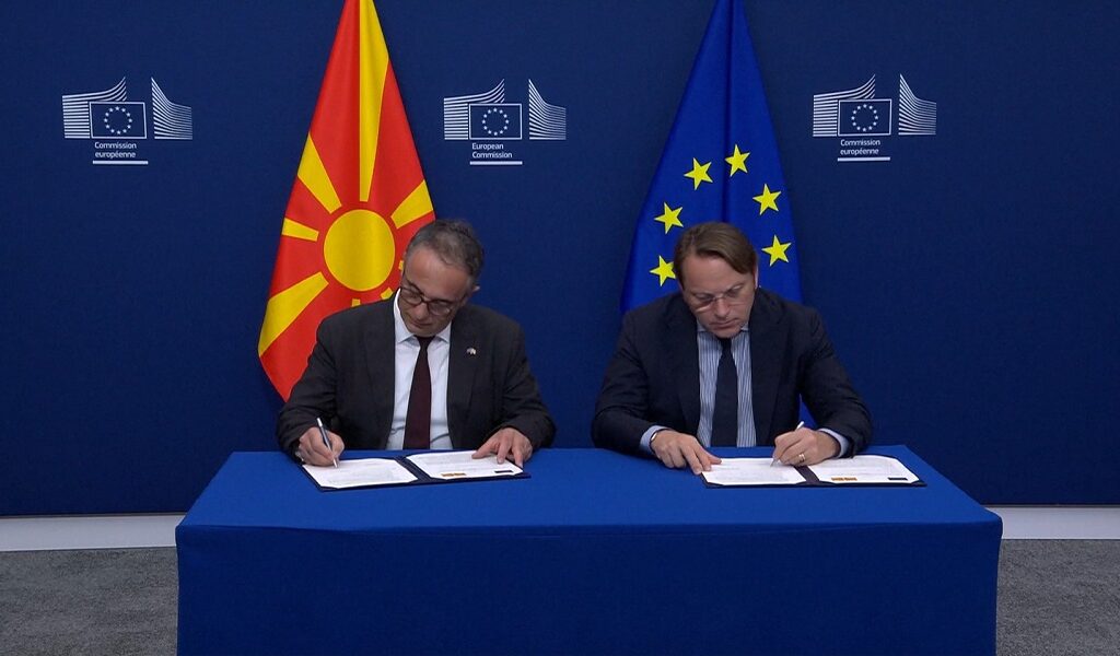 Алиу: Во Брисел го потпишавме договорот за учество во EU4Health – европска поддршка за реформите во здравството