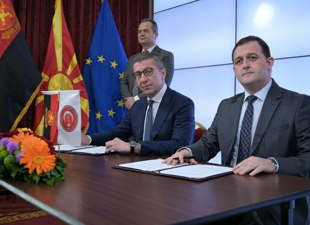 Демократската партија на Турците официјално се приклучи на коалицијата на ВМРО-ДПМНЕ