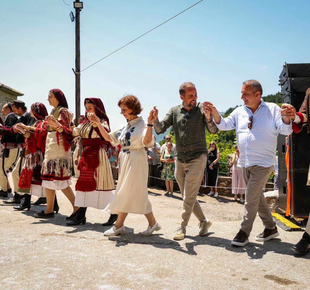 Силјановска заигра оро на Галичката свадба