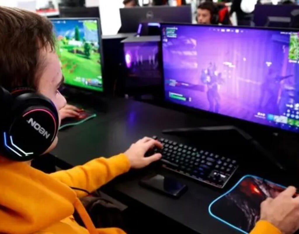 Вештачката интелигенција го освојува светот на видео игрите. Играчите не гледаат ништо лошо во тоа