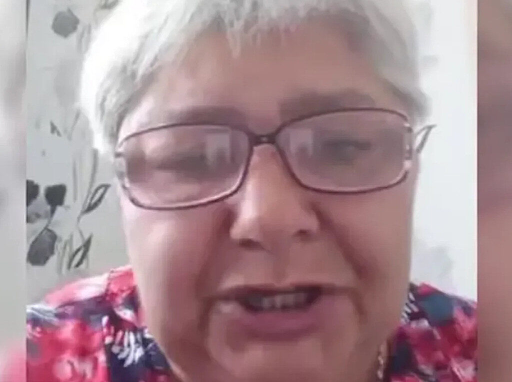 „Сакате граѓанска војна? Ќе ја добиете“. Мајката на војник убиен во Украина сними порака до Путин и предвиде народно востание