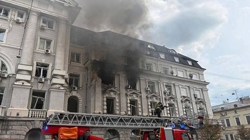 Руски дрон ја погоди зградата на тајната служба во Киев