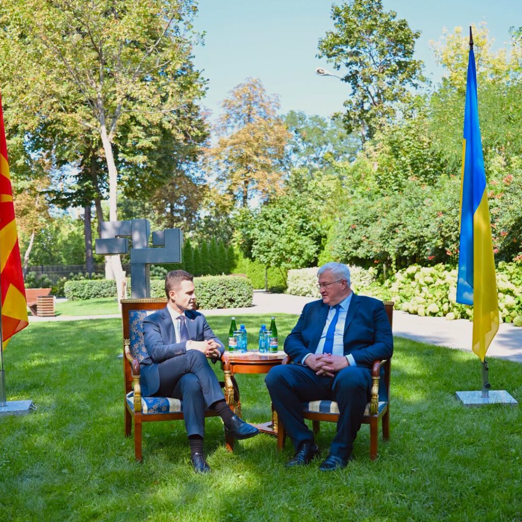 Муцунски во Киев: Македонија стои зад Украина