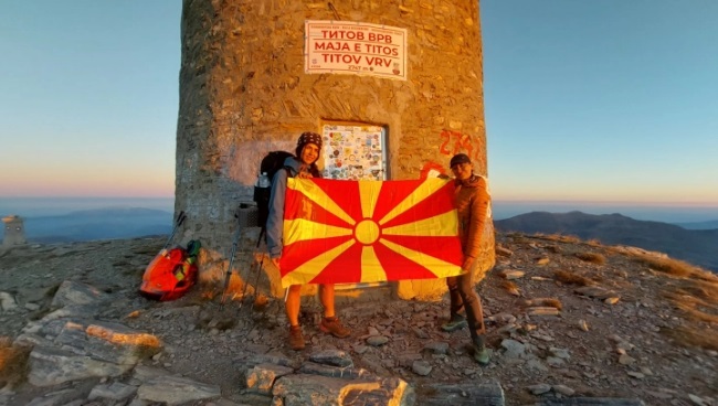 Благица Владимировска и Ема Лазареска ја изодеа Шар Планина за четири дена: 35 врвови за 35 години независност